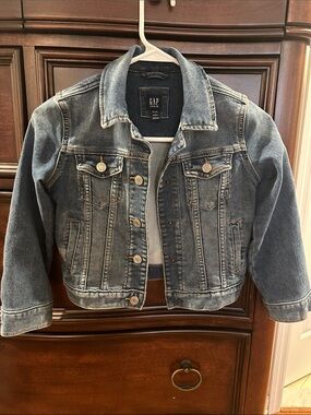 GAP Kids Medium Blue Denim Trucker Jacket